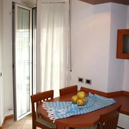 Kenzia カットーリカ